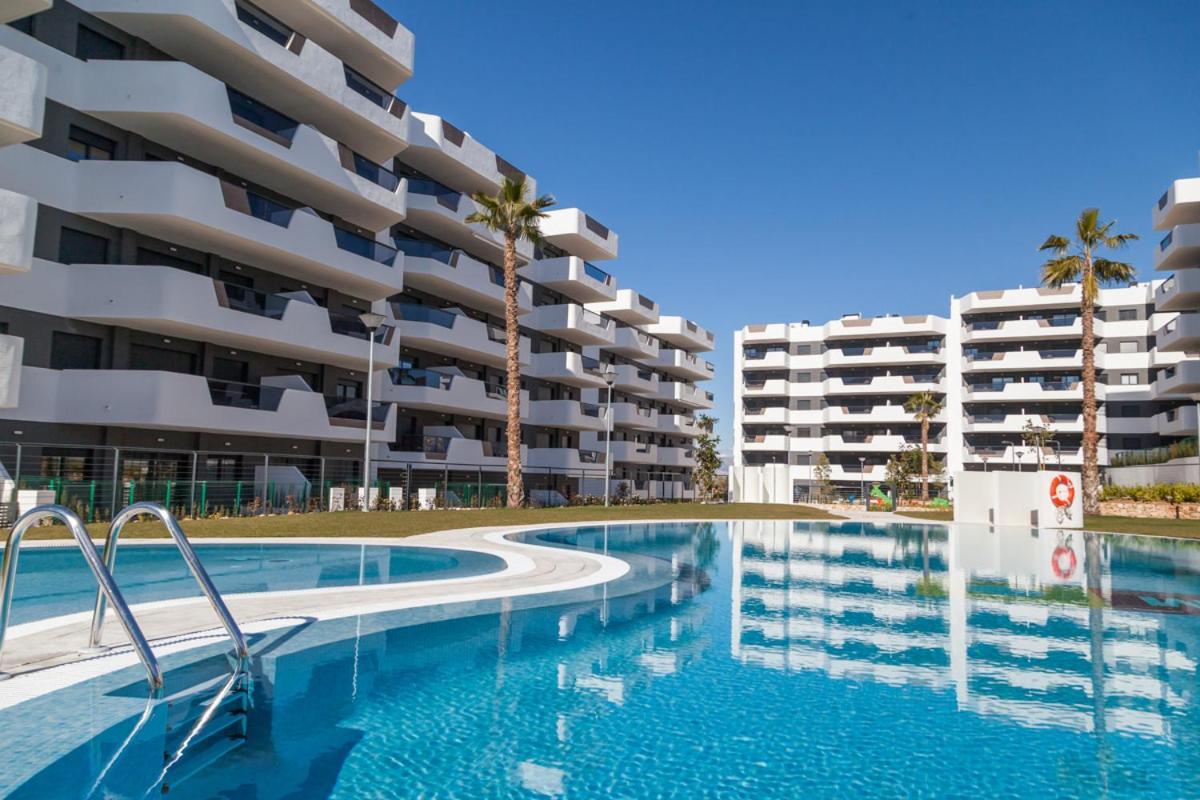 Apartament Gaudi Arenales del Sol Εξωτερικό φωτογραφία